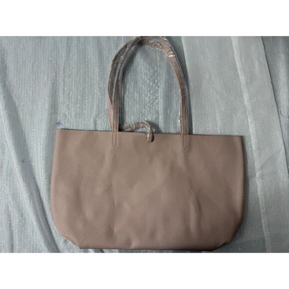 BADGLEY MISCHKA PINK BAG WITH LEATHER STITCHING NWT - Picture 4 of 7